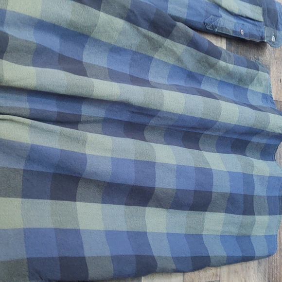 Timberland Plaid 100% Organic Cotton Blue , Green,Black Long Sleeve Button up M - Picture 13 of 15